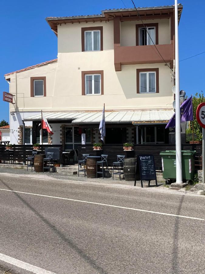 Hostal La Concha Somo Bagian luar foto