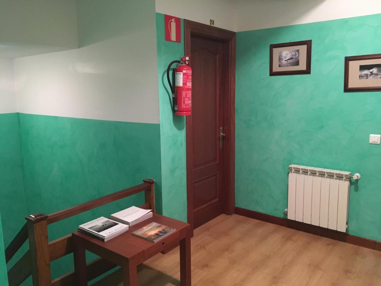 Hostal La Concha Somo Bagian luar foto
